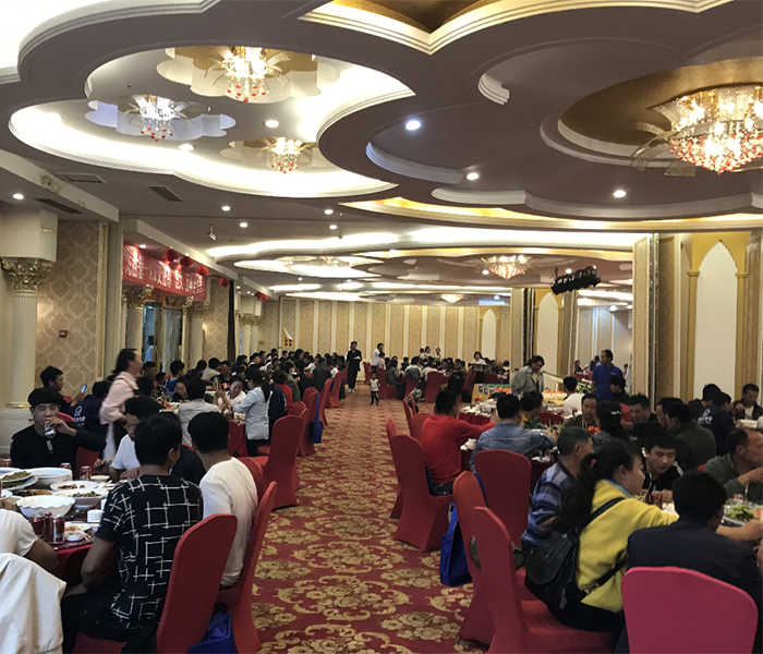 热烈庆祝万象城awc777管昭通运营中心300人高级水电工推广会圆满结束! 热烈庆祝万象城awc777管昭通运营中心300人高级水电工推广会圆满结束!