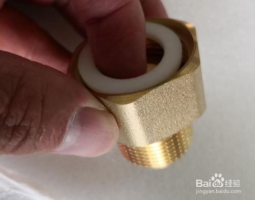 厨房水管前置过滤器安装图文说明,7张图7个步骤,立马学会! 厨房水管前置过滤器安装图文说明,7张图7个步骤,立马学会!